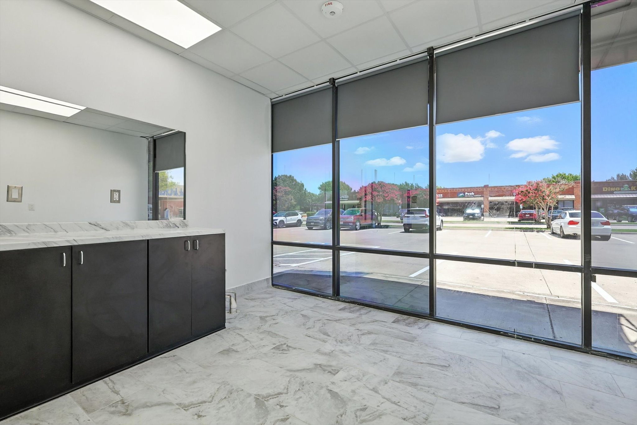 Paradise Suites & Salon - Suite 22 - Modern furnished salon suite in Allen, TX